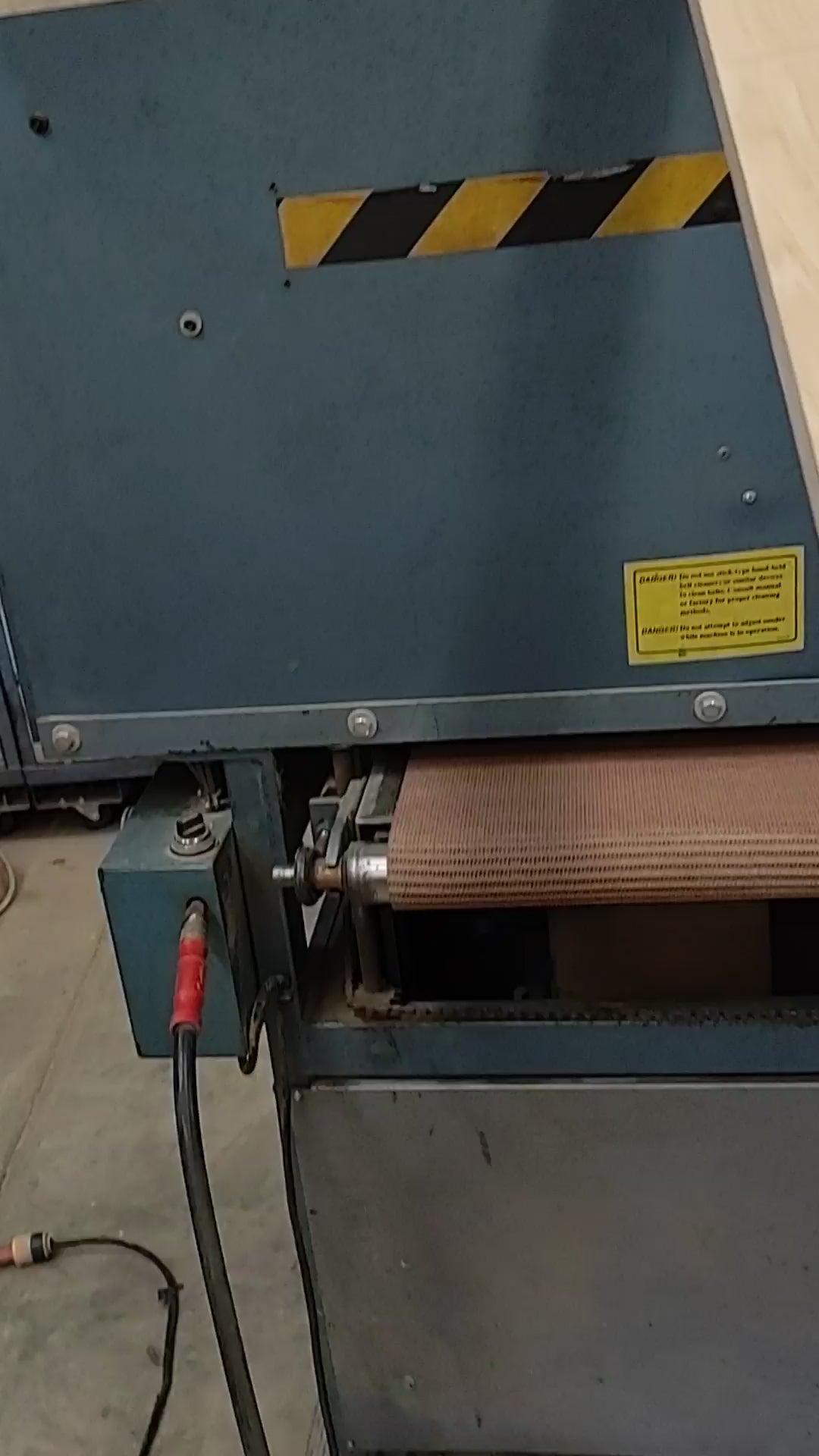 Load video: Maverick Abrasives video showcasing sanding belts, discs, and abrasive products in action